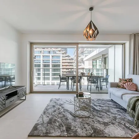 Huswell - Modern With South Facing Terrace * Ostend
