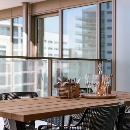 Apartment Huswell - Modern With South Facing Terrace