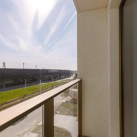 Huswell - Modern With South Facing Terrace * Остенде