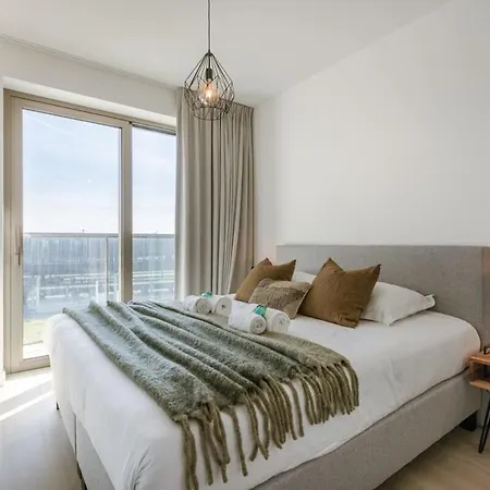 Huswell - Modern With South Facing Terrace Appartement *